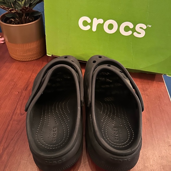 Crocs Clog Platform - Picture 2 of 4